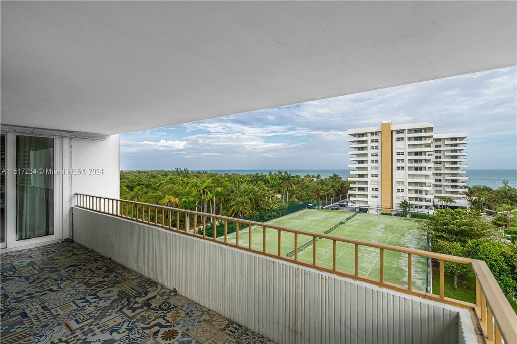 Property photo 2 of 41 <Alttext/>