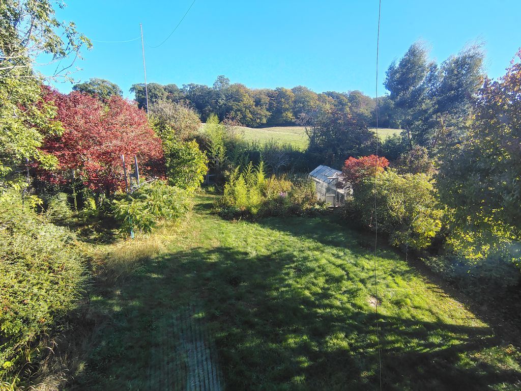 Property photo 2 of 14 Photo 3
