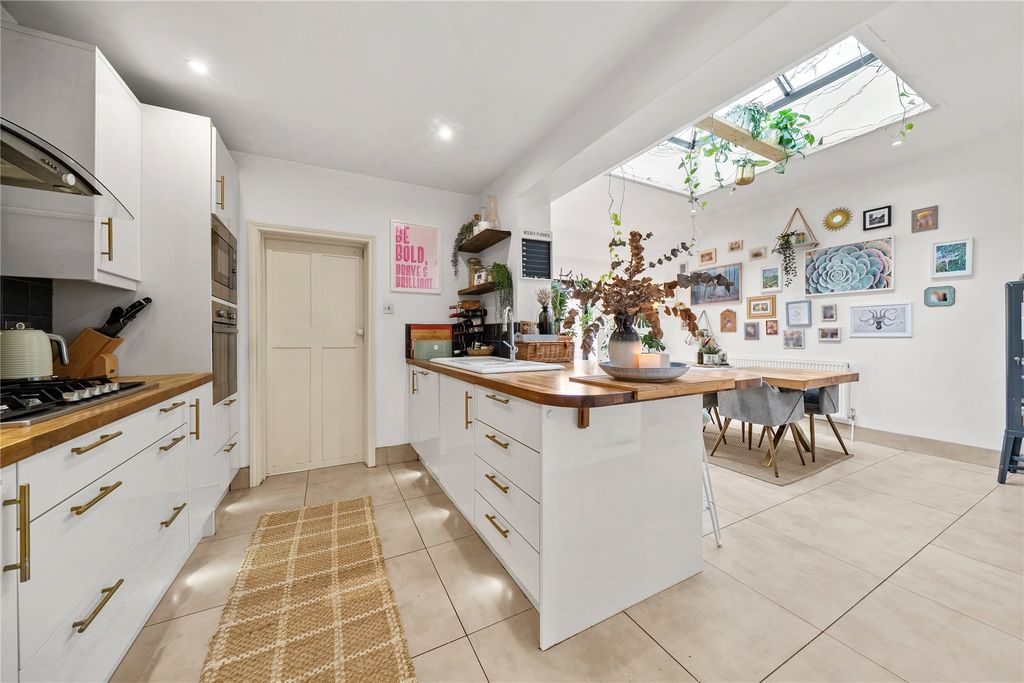 Additional image 8 of 3 bed semi-detached house for saleAddlestone KT15