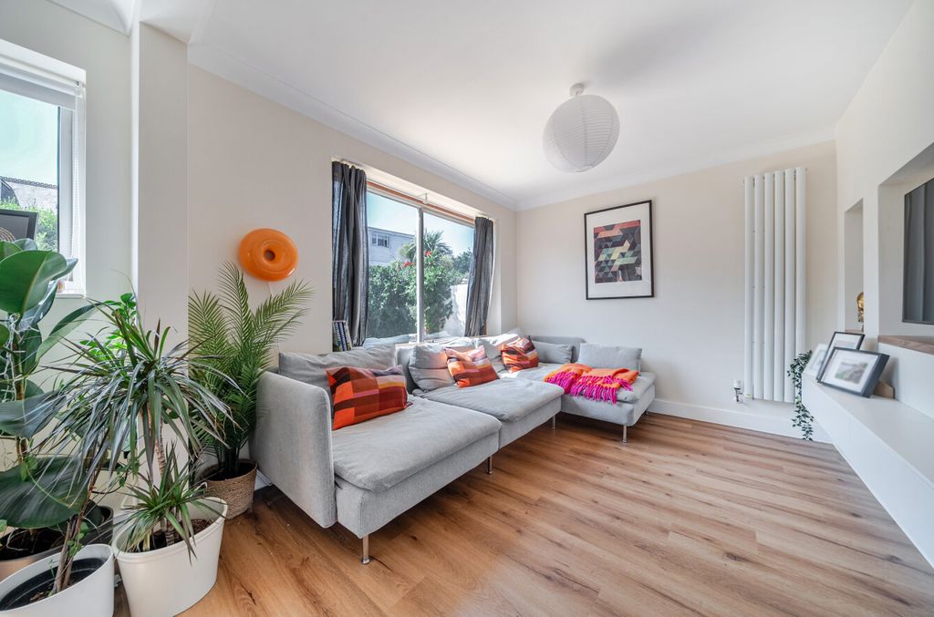 Property photo 3 of 15 1486407-14-6A50Ea...