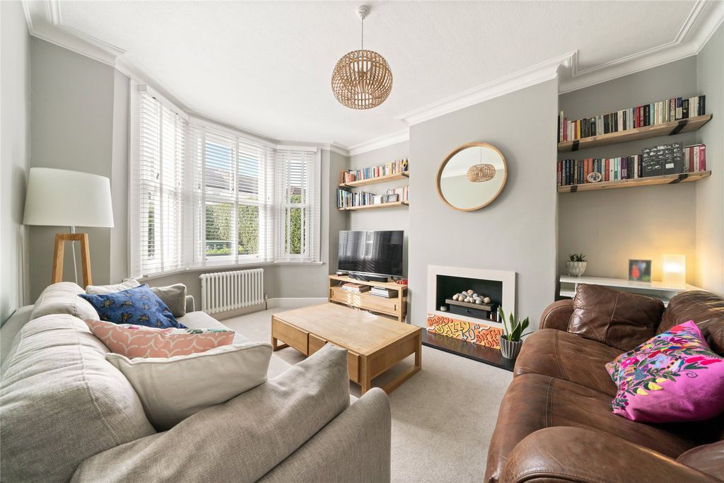 Property photo 2 of 16 Reception