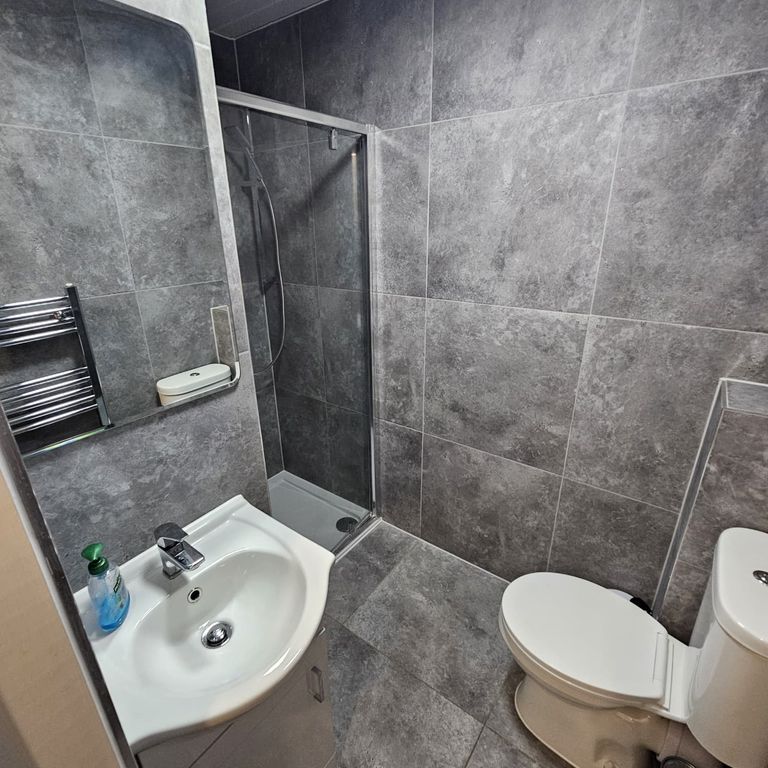 Property photo 2 of 4 Picture No. 04