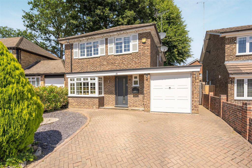 Property photo 1 of 10