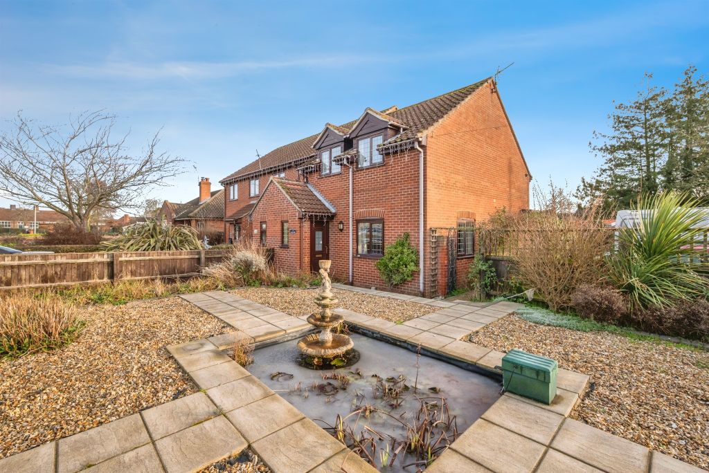 Property photo 1 of 13