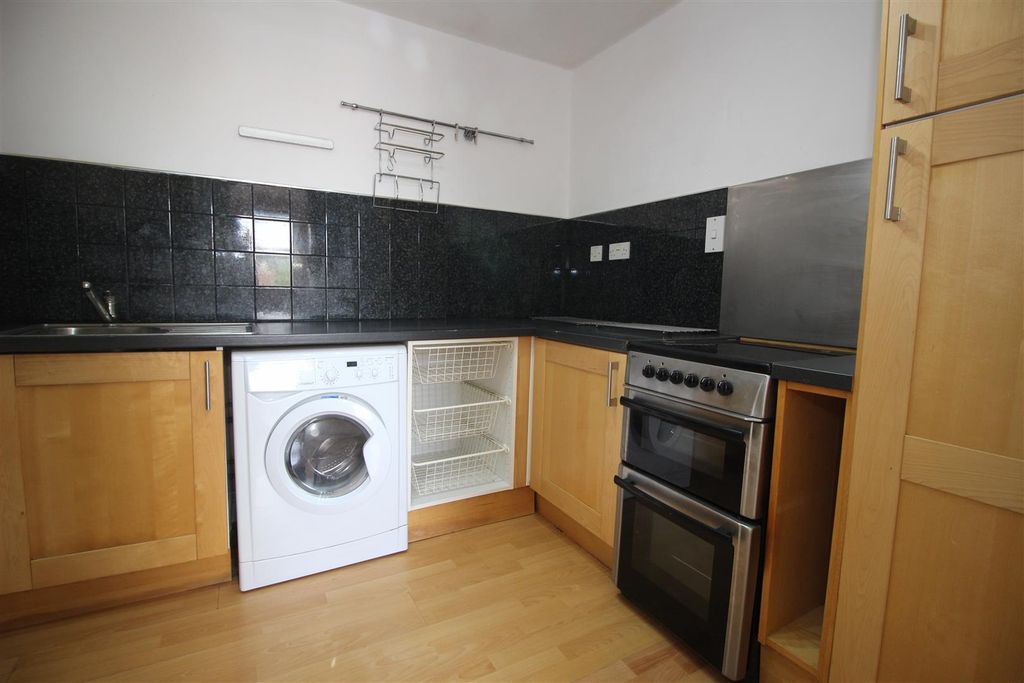 Property photo 3 of 11 Img_3363.Jpg