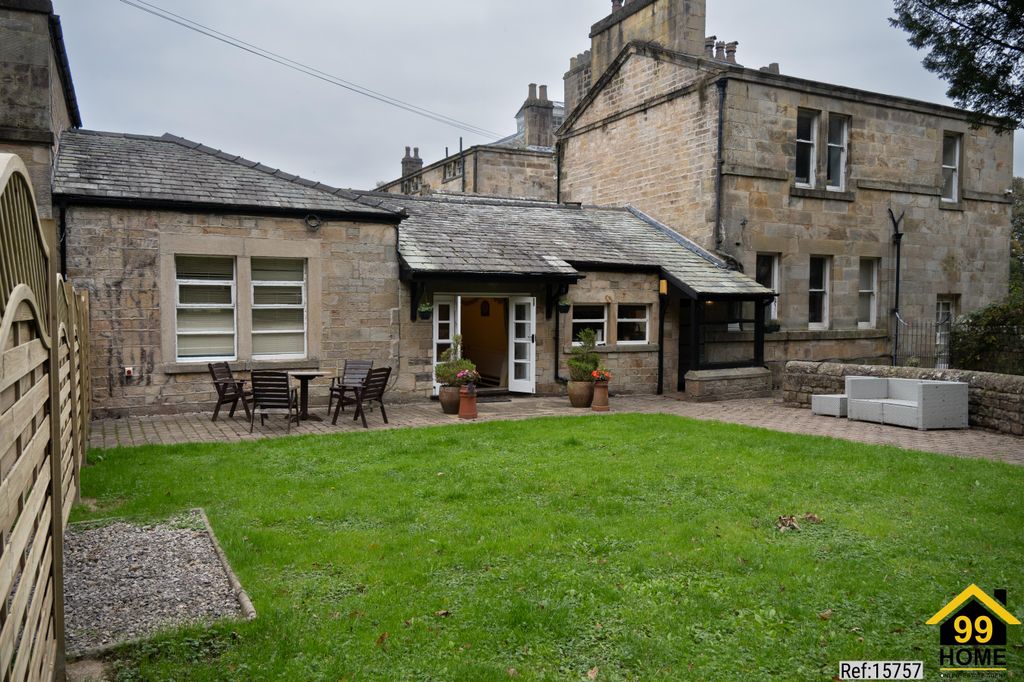 Property photo 1 of 11 Photo 0