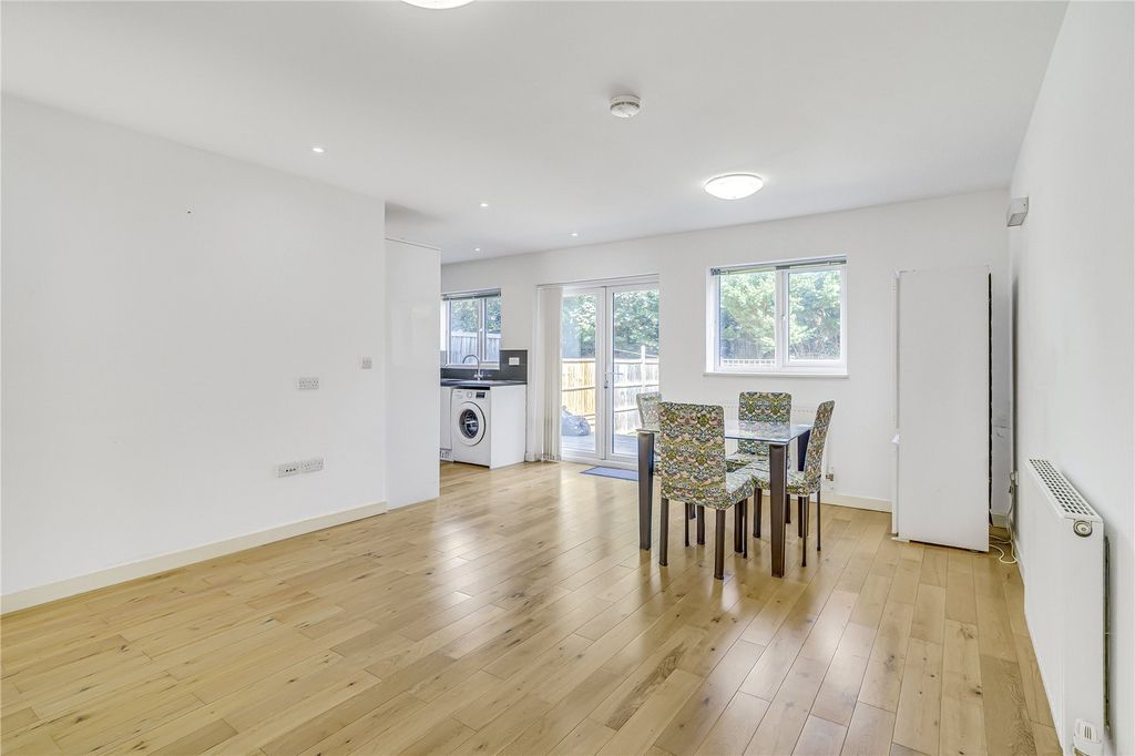 Property photo 2 of 10 Picture No. 07