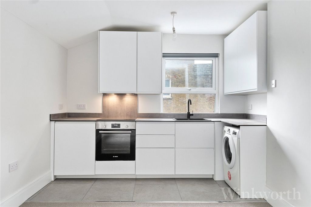 Property photo 3 of 8 Picture No. 08