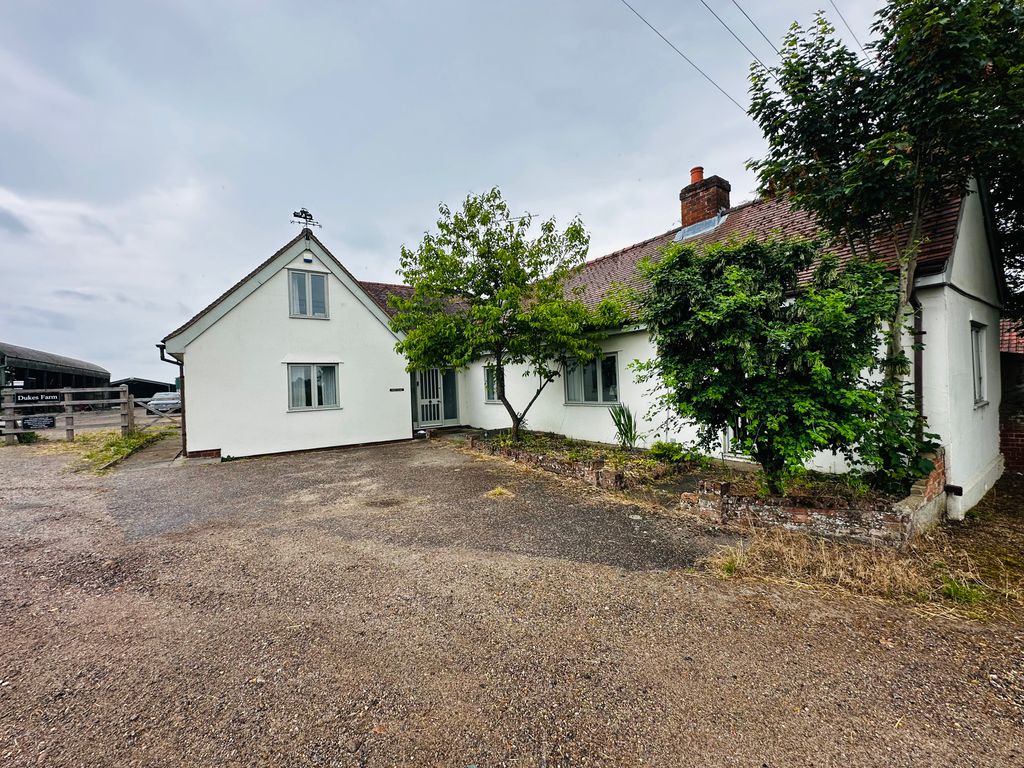 Property photo 1 of 28