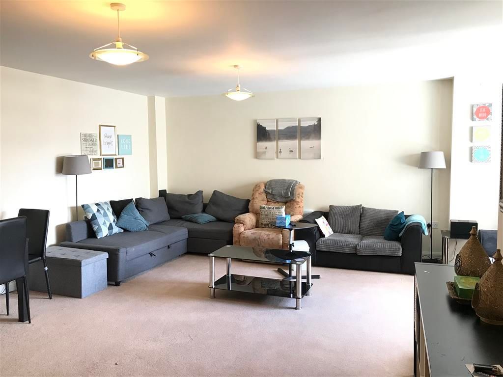 Property photo 3 of 11 Image