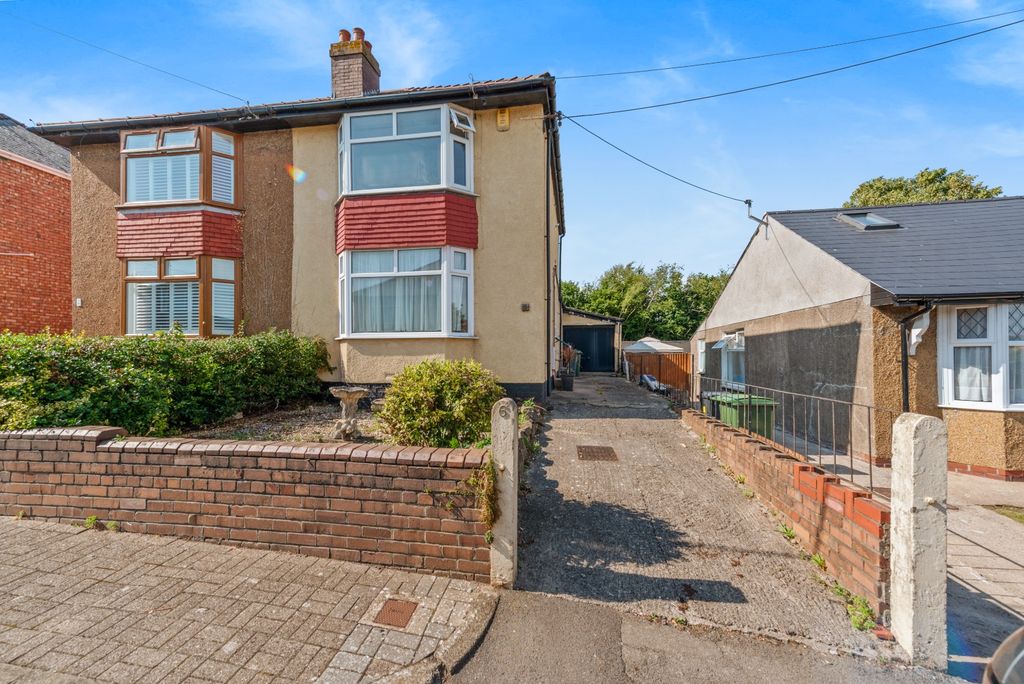 Property photo 1 of 20 4394842