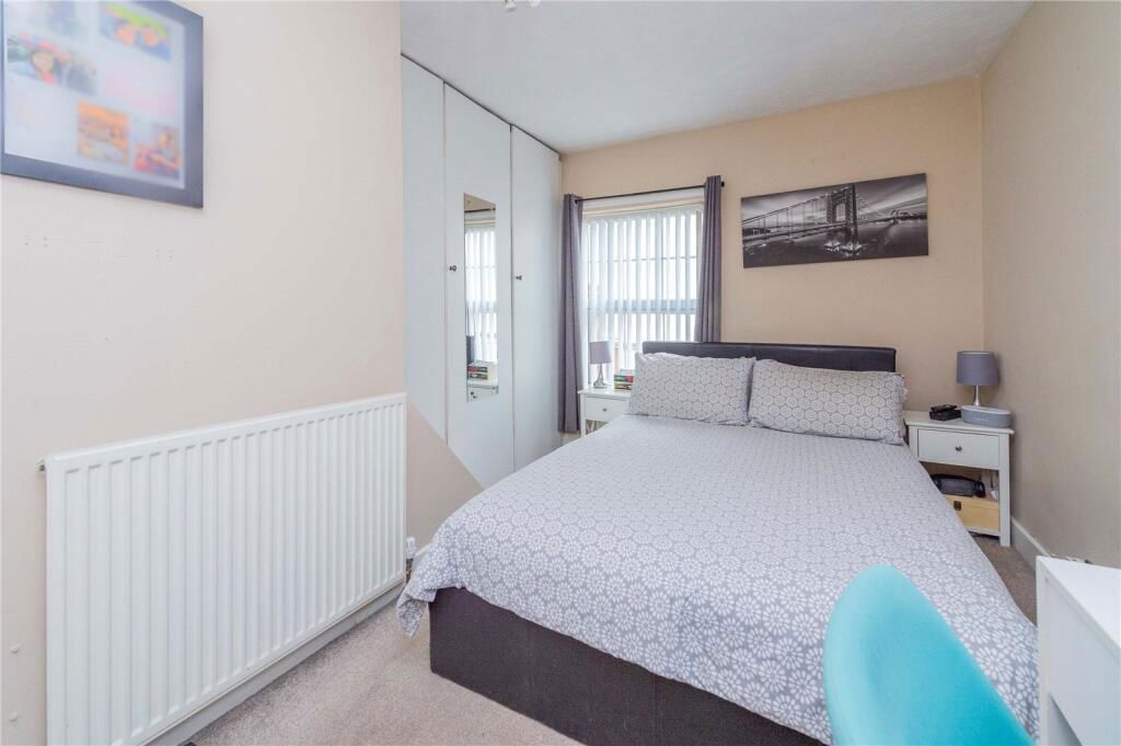 Property photo 3 of 25