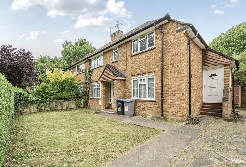 Property photo 2 of 9 1302298-18-684c5E...