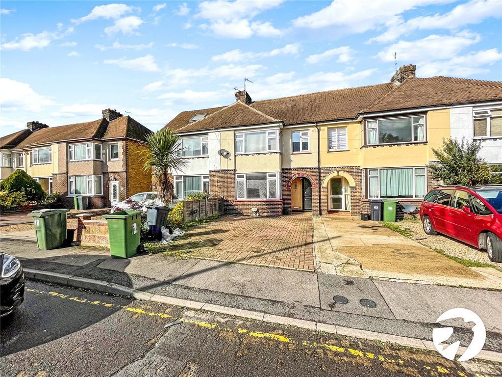 Property photo 1 of 9 External