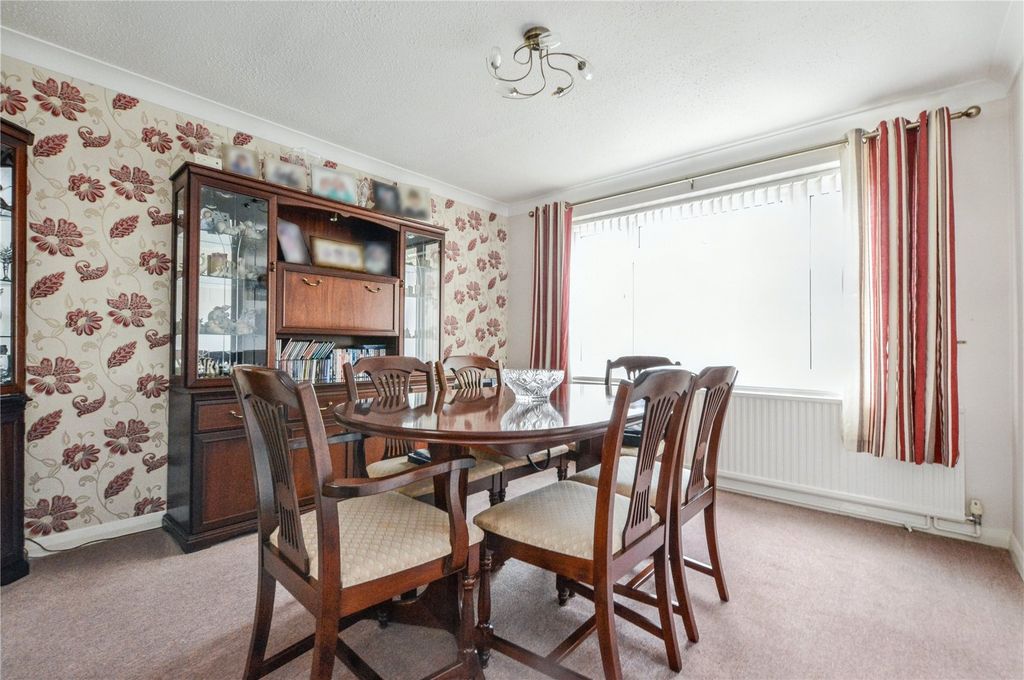 Property photo 3 of 21 Picture No. 10