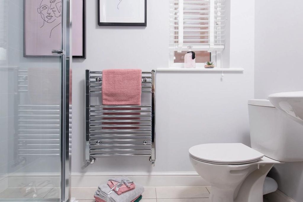 Property photo 2 of 8