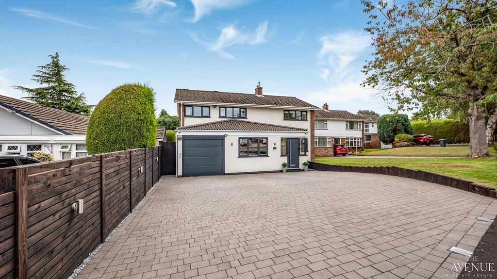 Property photo 1 of 48 5525883