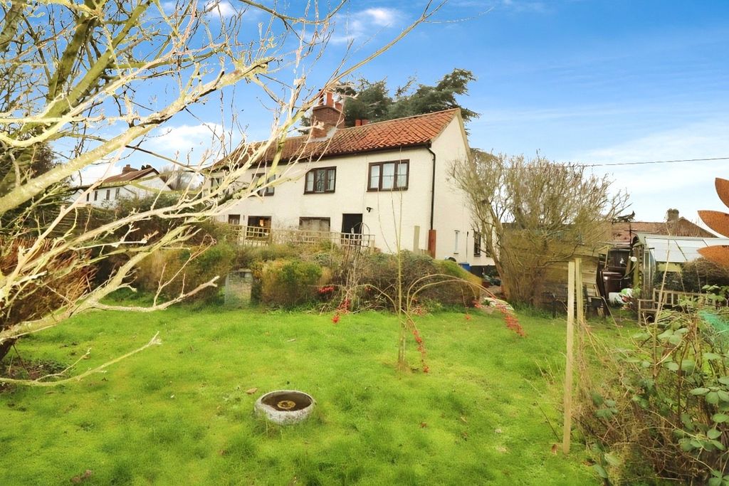 Property photo 1 of 4 Picture No. 10