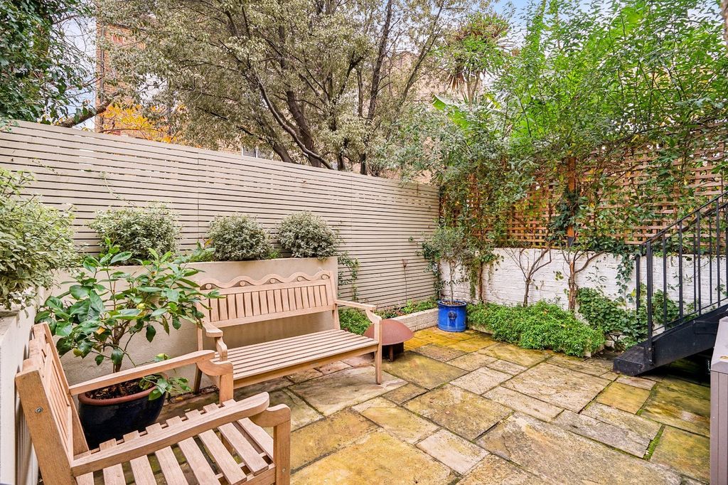 Property photo 3 of 17 Picture No. 29