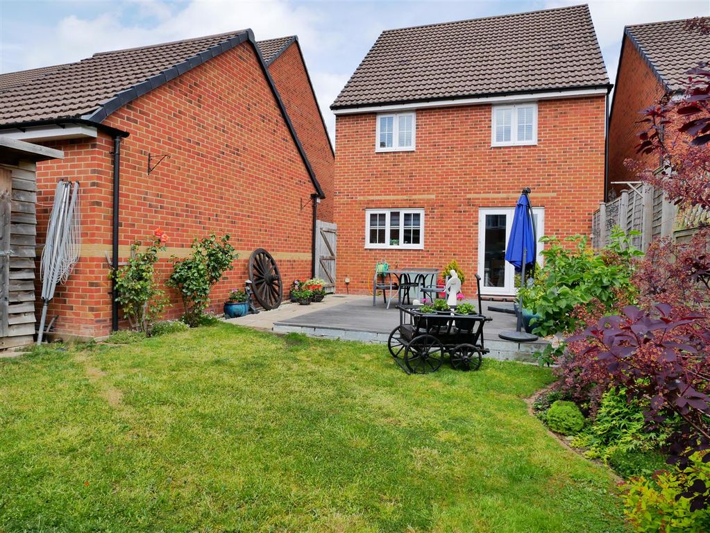 Property photo 2 of 22 Rear Garden