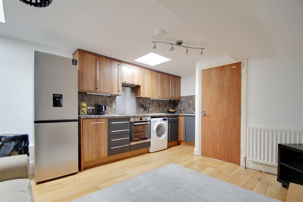 Property photo 2 of 12 Open Plan Lounge Kitchen