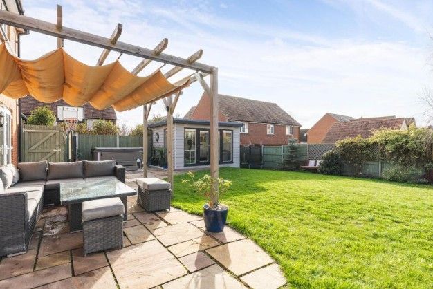 Property photo 2 of 5 1Holstlanec