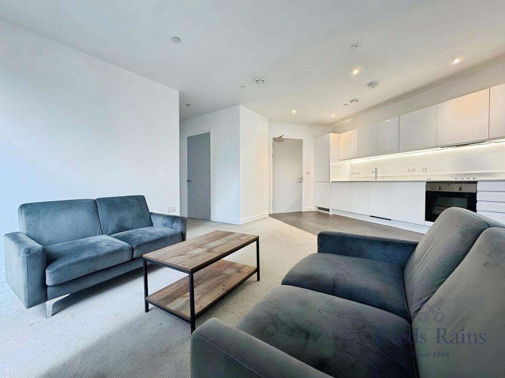 Property photo 3 of 12 Picture No. 04