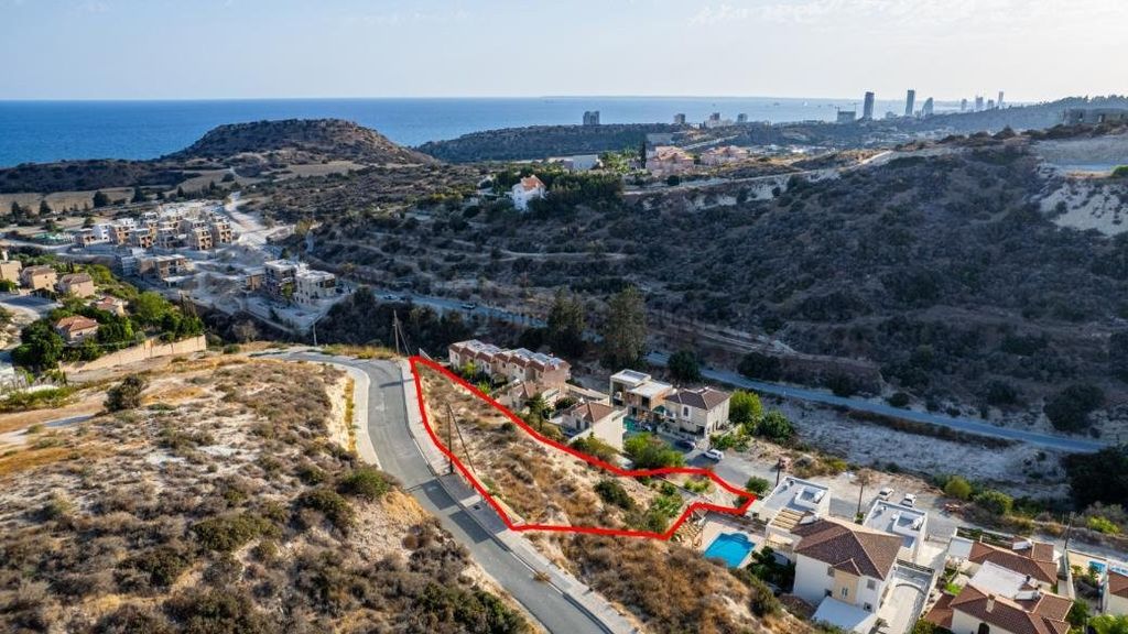 Property photo 1 of 4