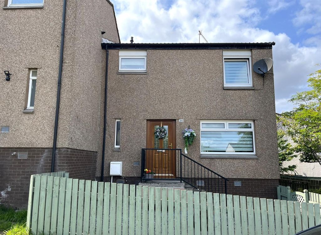 Property photo 2 of 29 20 Sellar Place Aberlour