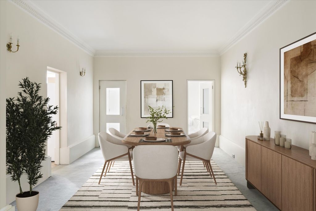 Property photo 3 of 21 Image