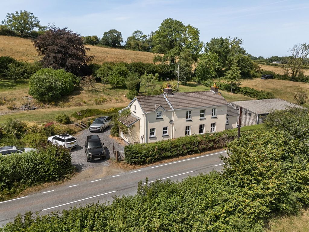 Property photo 1 of 55