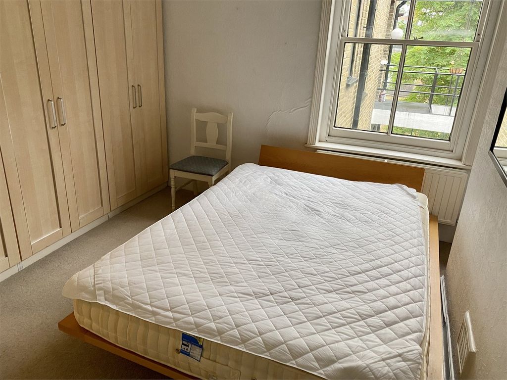 Property photo 3 of 5
