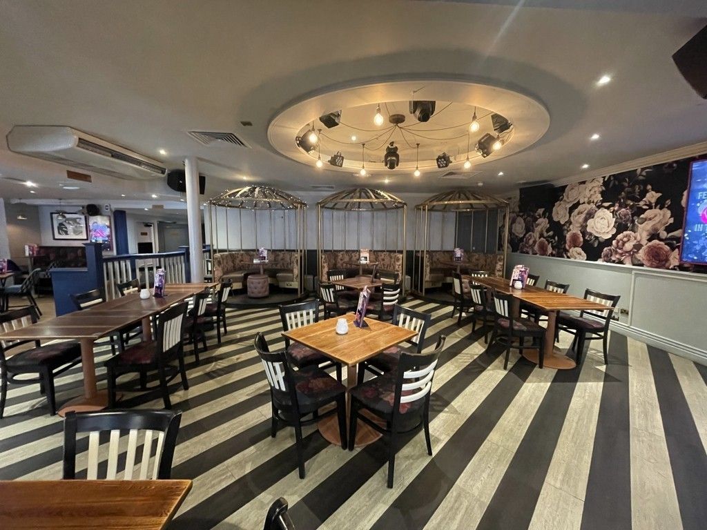 Property photo 3 of 9 Photo 3