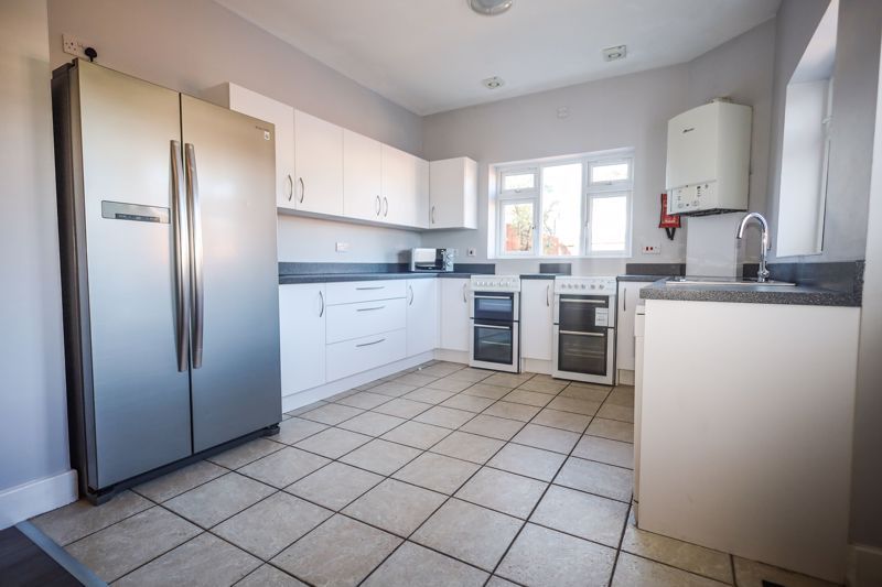 Property photo 2 of 13 Photo 17