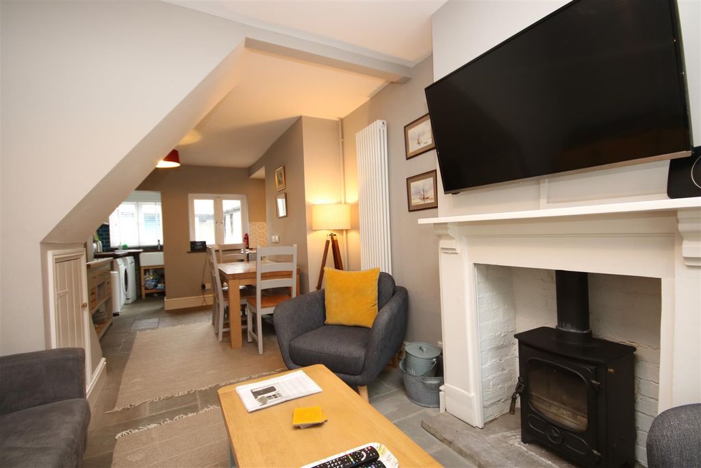 Property photo 3 of 9 Img_8879.Jpg