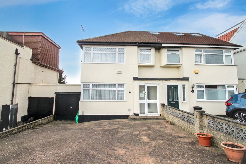 Property photo 1 of 24