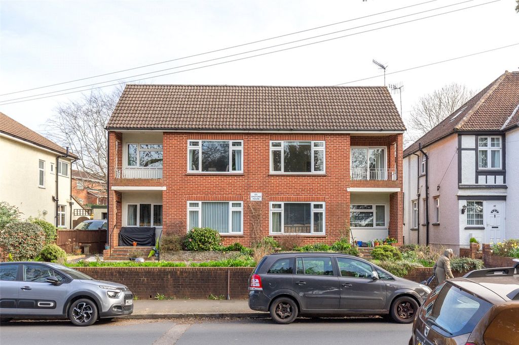 Property photo 1 of 16 Picture No. 21