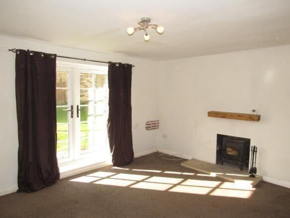 Property photo 2 of 12