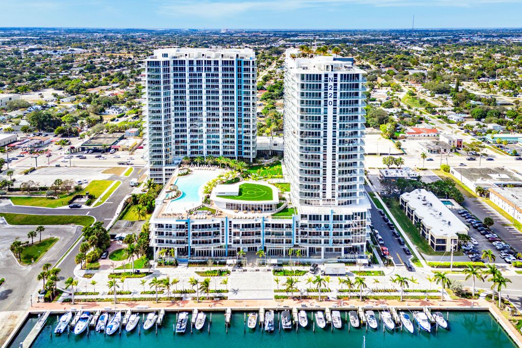 Property photo 2 of 47