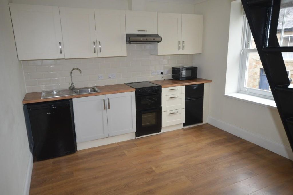 Property photo 2 of 9 Dsc_0015 (Medium).Jpg