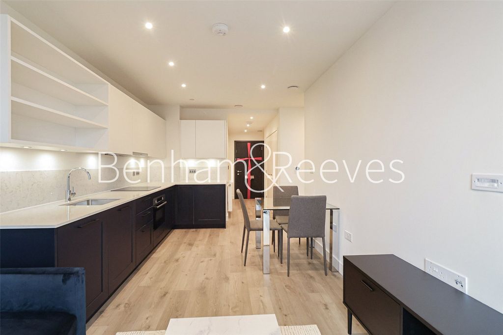 Property photo 2 of 11 Picture No. 03