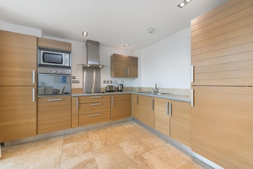 Property photo 2 of 13 Kitchen