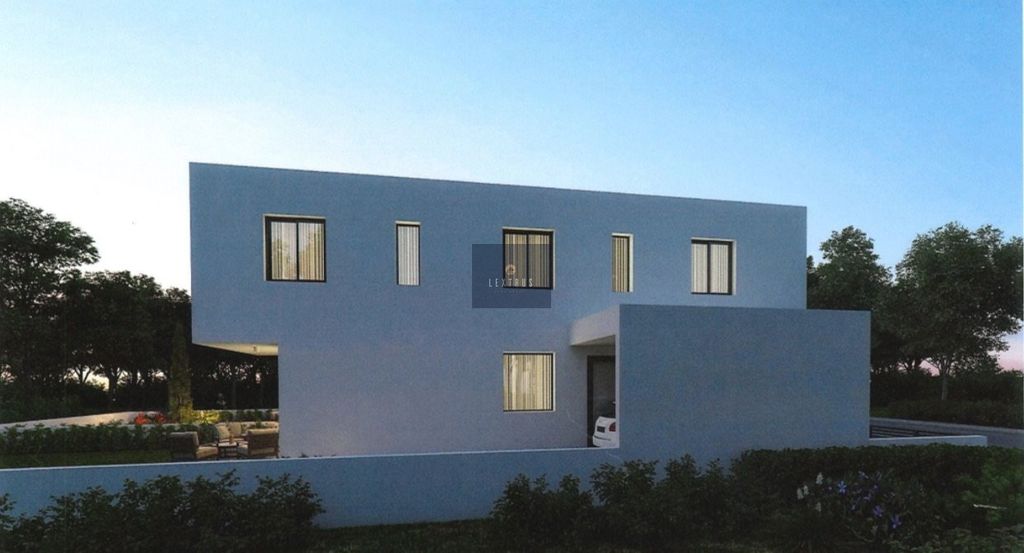 Property photo 3 of 3