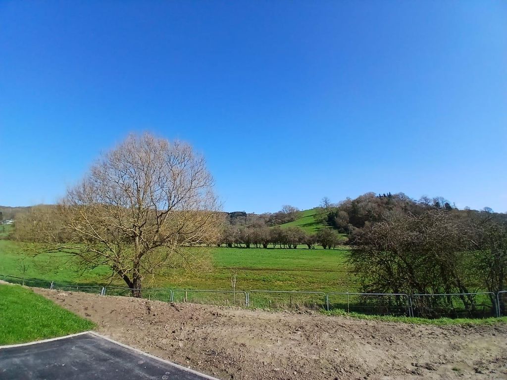 Property photo 3 of 23 View 1.Jpg