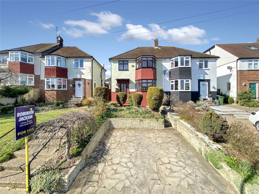 Property photo 2 of 37 Picture No. 38