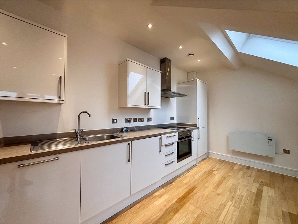 Property photo 3 of 9 Picture No. 02