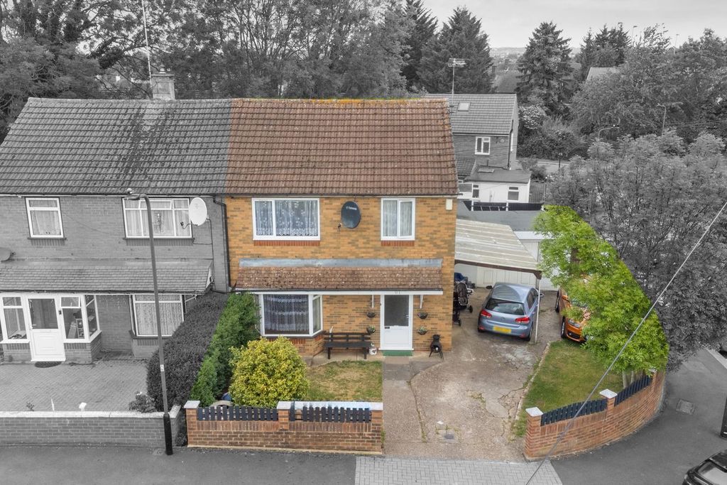 Property photo 1 of 23