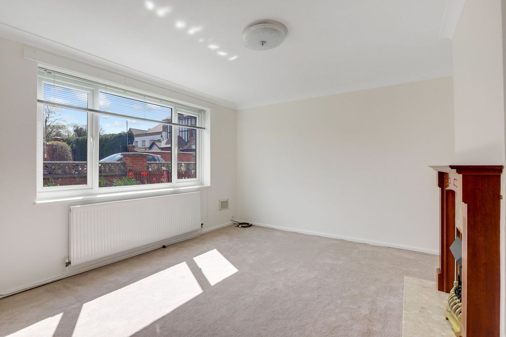 Property photo 3 of 22