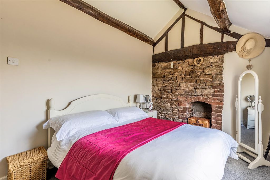 Additional image 28 of 5 bed property for saleCanon Pyon Road, Hereford HR4