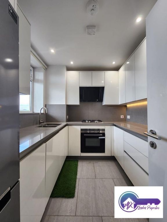 Property photo 3 of 7 Photo 3